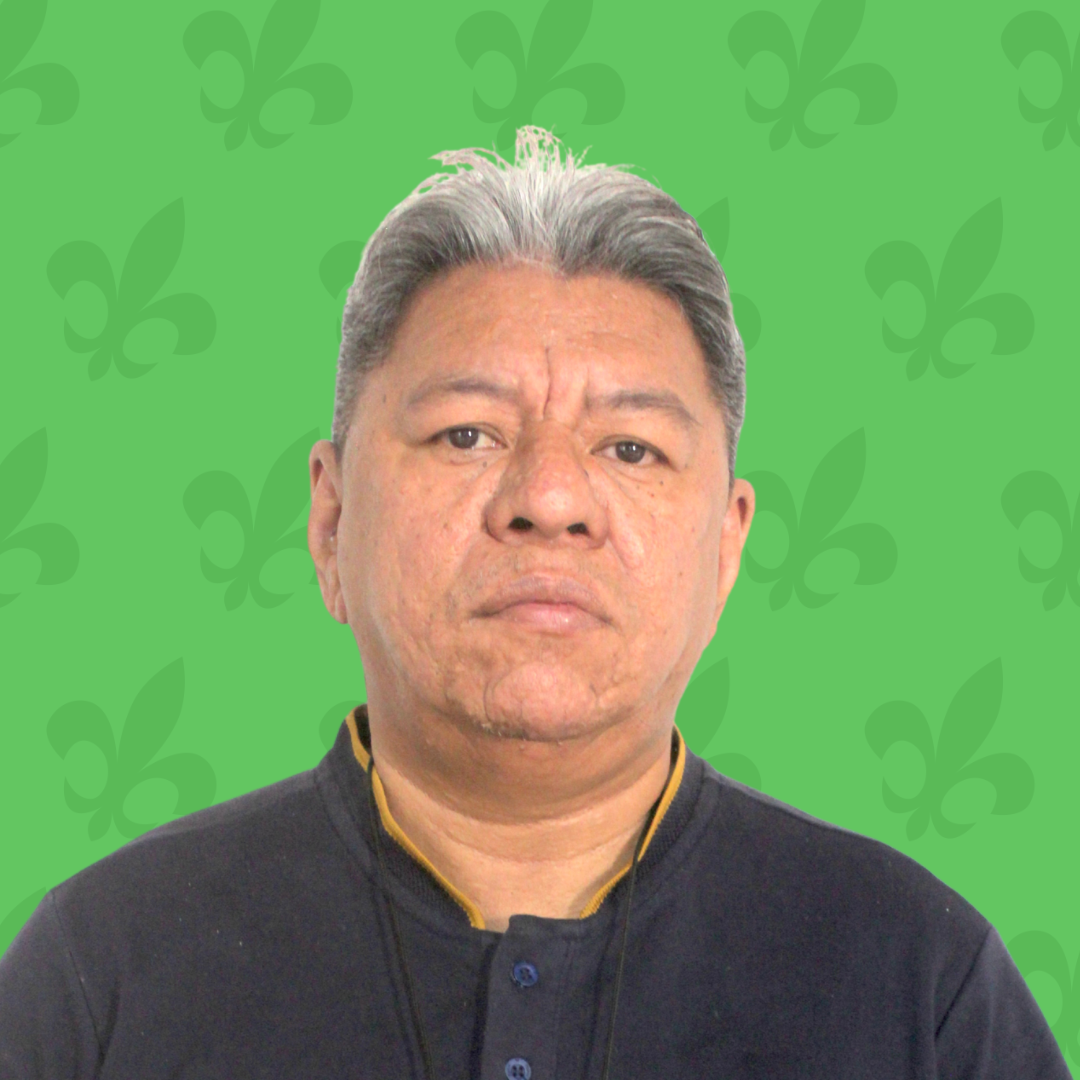 Comunidade Católica Diante da Cruz