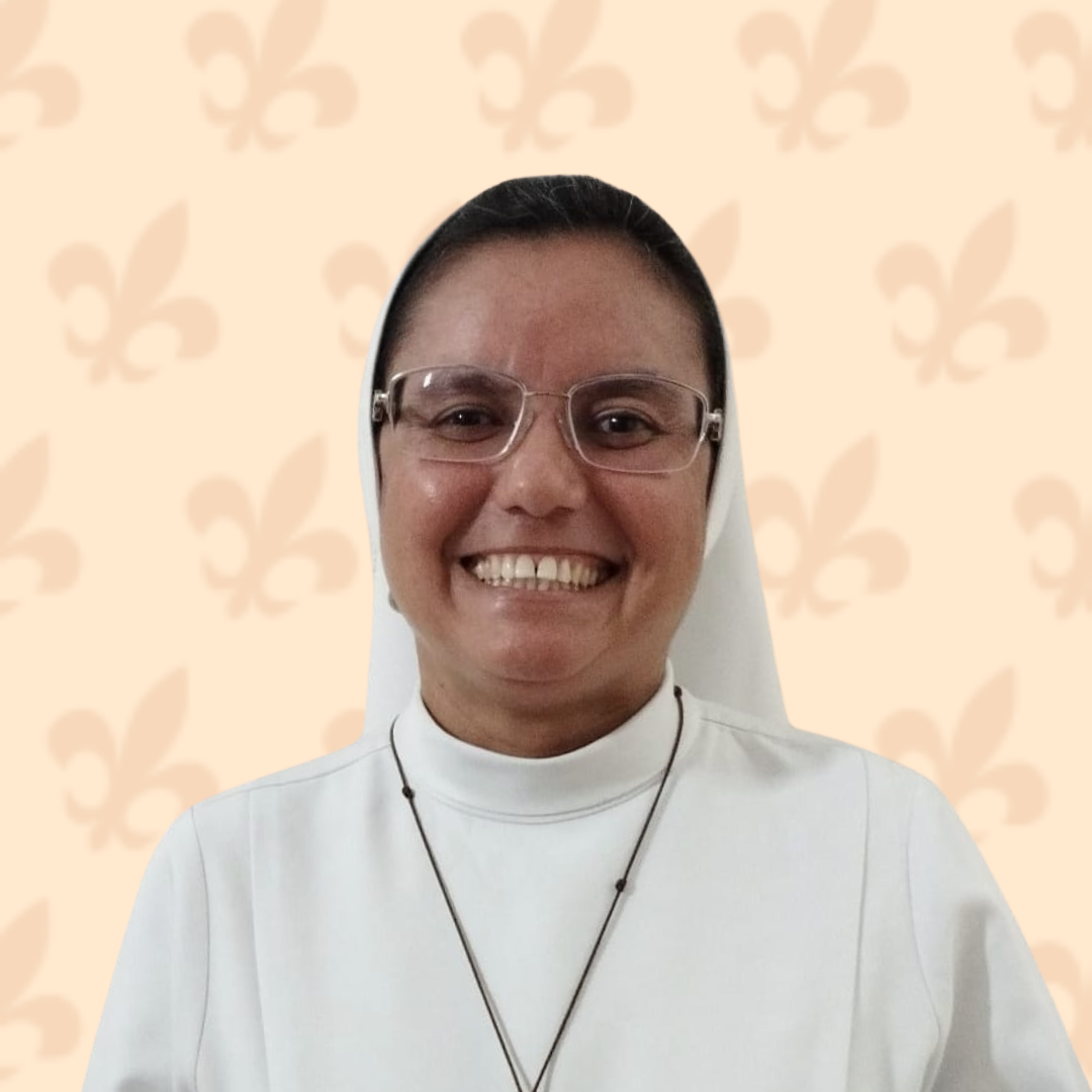 Giose Oliveira LisboaIrmãs de Jesus Crucificado Missionárias Franciscanas